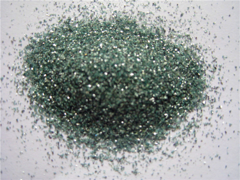 绿色金刚砂是绿碳化硅吗？